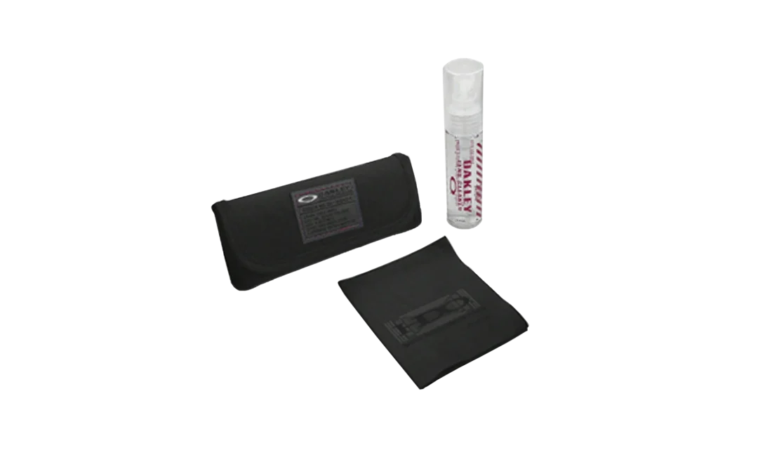 OAKLEY AOO0001CK Cleaning kit 000006