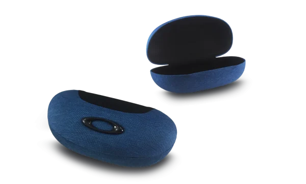 OAKLEY AOO1590AT Accessory case 000017