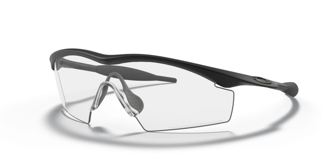 OAKLEY M frame strike 0OO9060 11-161
