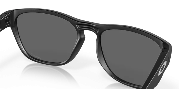 OAKLEY Manorburn 0OO9479 947909