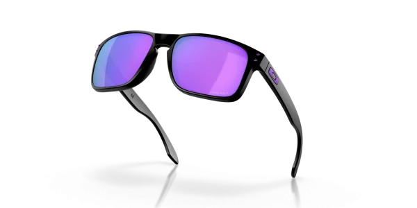 Oakley-Thương Hiệu Kính Thể Thao Cao Cấp Đẳng Cấp Thế Giới