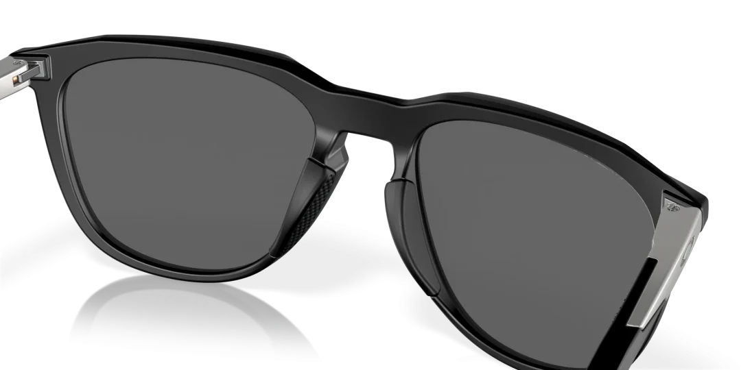 OAKLEY Thurso (a) 0OO9286A 928602